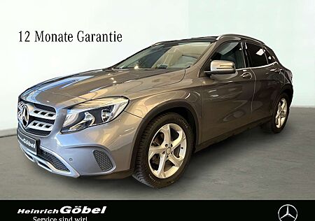 Mercedes-Benz GLA 220 d URBAN+COMAND+PANO+KAMERA+TOTWINKEL+SMI