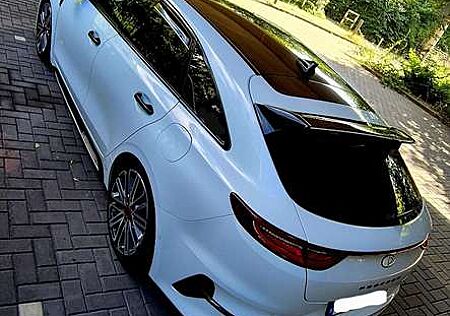 Kia Pro_ceed ProCeed / pro_cee'd Beschreibung 1.6 T-GDI DCT7 OPF GT Werksgarantie