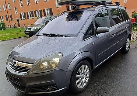 Opel Zafira Zafira 1.9 CDTI Edition
