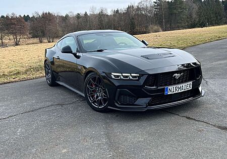 Ford Mustang 5.0 GT NAVI, LEDER, KLAPPE, 7. Jahre Ga.