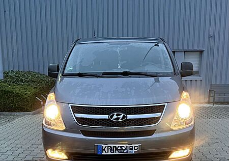 Hyundai H-1 2.5 CRDi Travel Comfort