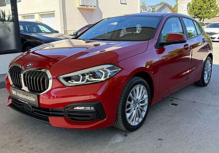BMW 118 i Lim. Advantage*Live Cockpit Prof.*LED*
