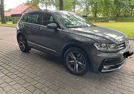 VW Tiguan Volkswagen R-Line, Highline 2.0 BMT/Start-Stopp 4Motion, TSI