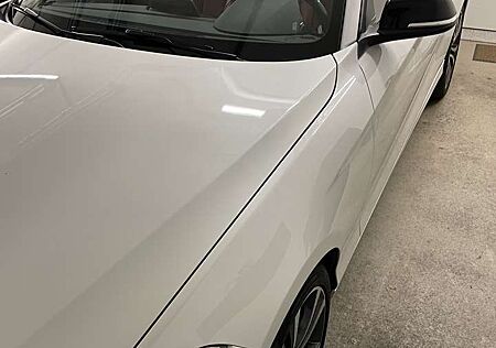 BMW 220 d Sport Line