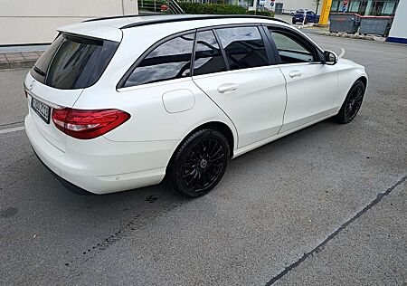 Mercedes-Benz C 200 (BlueTEC) d T Avantgarde