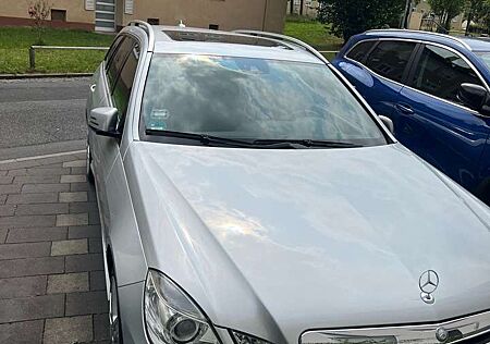 Mercedes-Benz E 350 T CDI DPF BlueEFFICIENCY 7G-TRONIC Avantgarde