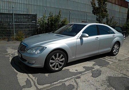 Mercedes-Benz S 500 Lang Vollausstattung Top Zustand