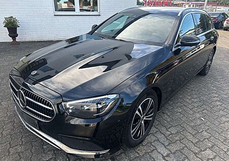 Mercedes-Benz E 220 d 4M Avantgarde Distro KeyGo 360° Sitzklim