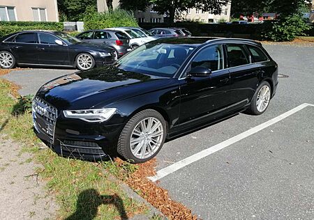 Audi S6 Avant