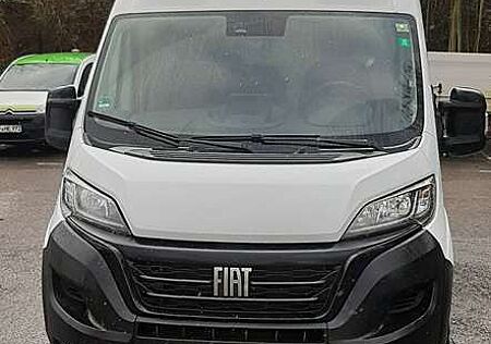 Fiat Ducato L4H2 neuer Teile Motor