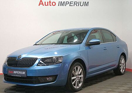 Skoda Octavia Lim. 1.4 TSI Elegance*TEMP*AHK*XENON*Nav