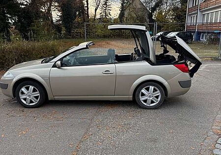 Renault Megane 2.0 Coupe-Cabriolet Dynamique