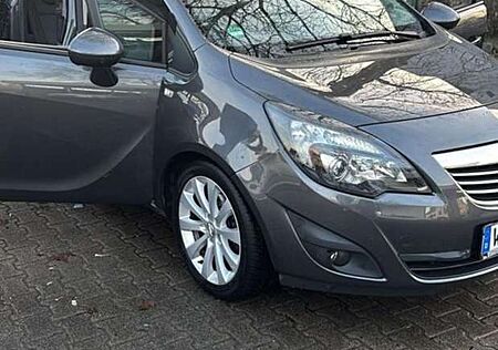 Opel Meriva 1.7 CDTI Automatik
