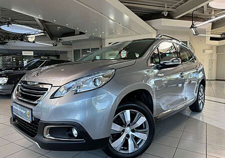 Peugeot 2008 Allure*Anhängerkupplung*PDC*