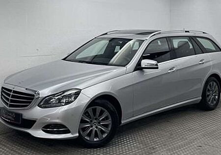 Mercedes-Benz E 220 T CDI ELEGANCE GLASDACH+LED+COMAND+KAMERA+
