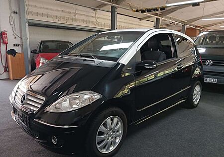 Mercedes-Benz A 170 KLIMA TÜV AU BLACK&WHITE