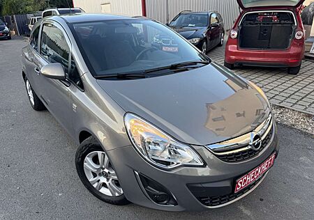 Opel Corsa Satellite/Scheckheft/Klima/Alufelgen/TÜV Neu