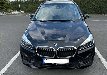 BMW 218iA 218 GT Sport.Line 7Si Navi,LED,Kamera,DrAs,LEDER