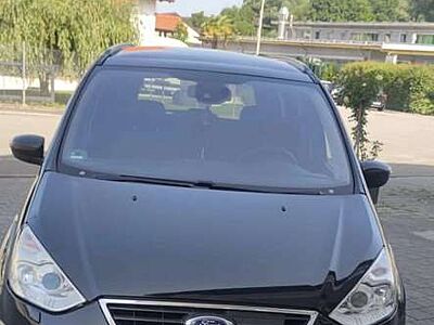 Ford Galaxy 2.2 TDCi DPF Aut. Titanium