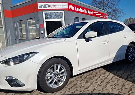 Mazda 3 1.5 5-türig nur 54tkm + NAVI + PARKTRONIK
