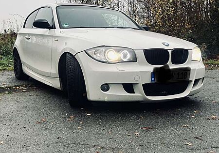 BMW 118d 118 DPF M Packet