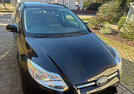 Ford Focus Black Magic