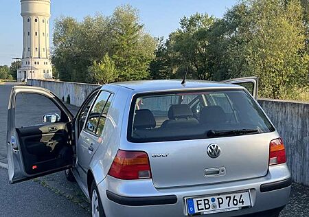 VW Golf Volkswagen 1.4 Comfortline