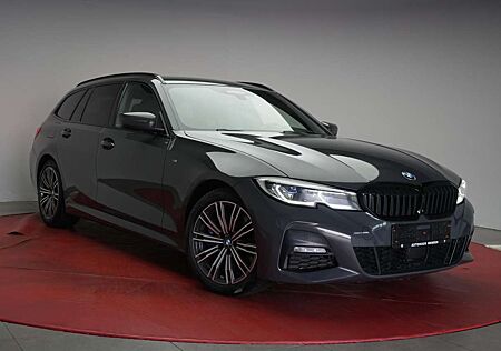 BMW 320 d Touring xDrive M Sport ACC/Kamera/Virtual/