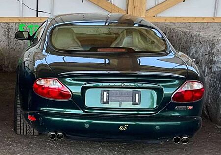 Jaguar XKR Coupe