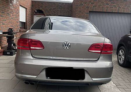 VW Passat Volkswagen Comfortline BlueMotion