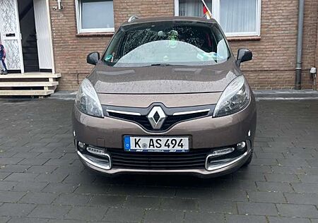 Renault Scenic Energy dCi 130 Euro 6 S&S Bose Edition