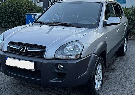 Hyundai Tucson 2.0 2WD GLS