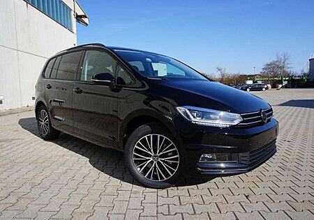 VW Touran Volkswagen 2.0TDI AHK ergoActive Matrix 7-Sitzer Kamera