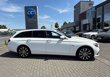 Mercedes-Benz E 300 T de 4M 2x Avantgarde HuD+KeyGo+AHK+360°