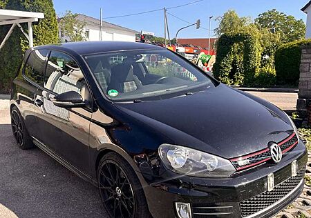 VW Golf GTI Volkswagen 2.0 DSG