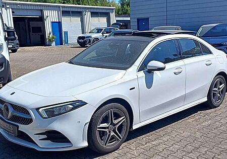 Mercedes-Benz A 250 e AMG-Klimaaut-Navi-Kamera-Leder-Panorama-ACC-18"