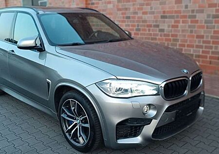 BMW X5 M-PANO-HEAD-STAND-AHK-LED-360*CAMERA-ALU-B&O