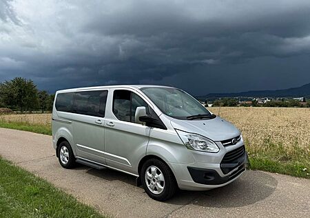 Ford Tourneo Custom 310 L1H1 VA Titanium