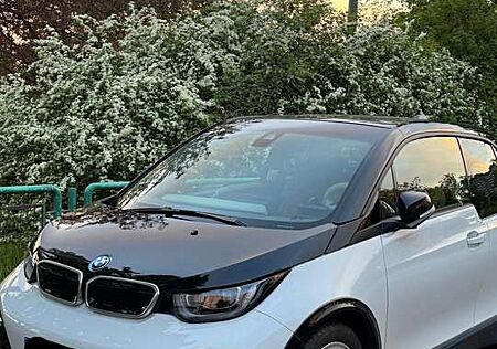 BMW i3 s