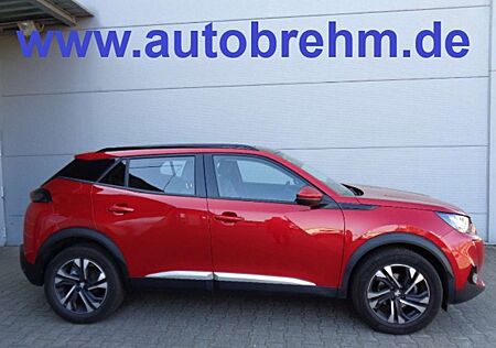 Peugeot 2008 PureTech 130 Allure Kamera, Navi, Glasdach