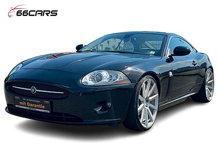 Jaguar XK Coupé 4.2 V8*Bi-Xenon*Leder*Navi*Memory*