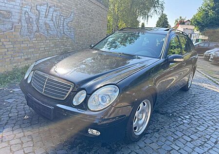 Mercedes-Benz E 200 E-Klasse T-Modell T Kompressor Automatik Avantgard