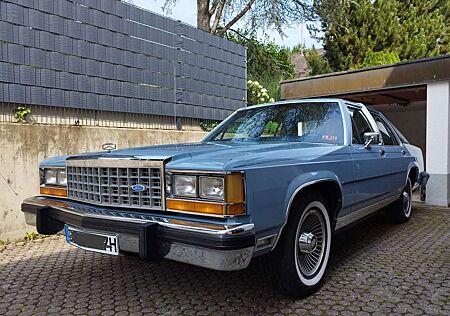 Ford Crown LTD Victoria LX / 5.0 EFI / H-Zulassung, TÜV 04/27