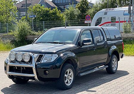Nissan Navara 2.5 D Doppelkabine