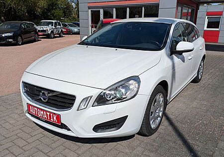 Volvo V60 Momentum Automatik