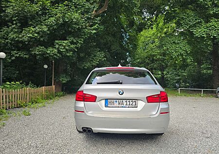 BMW 530d 530 xDrive Touring Aut.