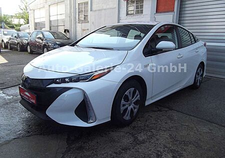 Toyota Prius 1.8-l-VVT-i Plug-in- Hybrid Autom, Navi