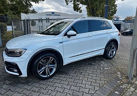 VW Tiguan Volkswagen R Line 2.0 TDI Pano/Allrad/Virtual