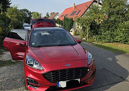 Ford Kuga Plug-In Hybrid ST-Line X