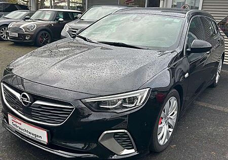 Opel Insignia B Sports Tourer GSi 4x4